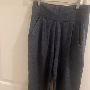 Vuori harem style activewear pants